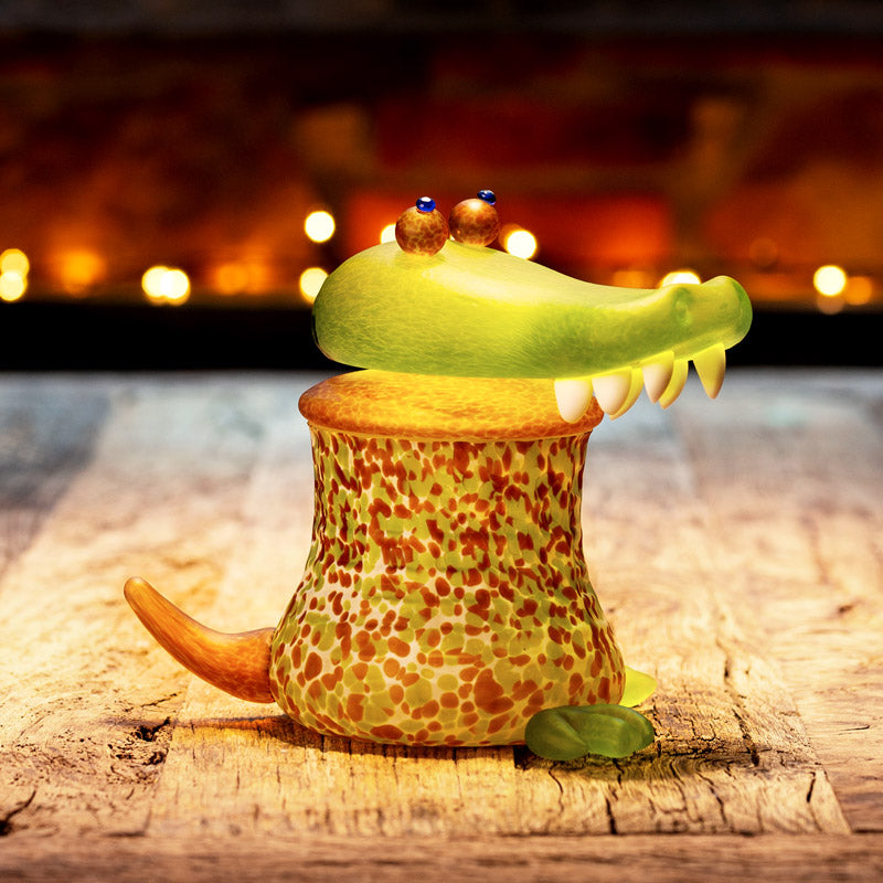 GATOR - Box, Box, [Borowski Art Glass in Asia]