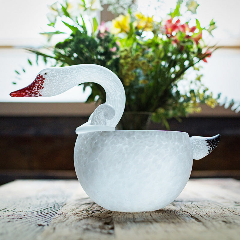 CYGNET - Bowl, Bowl, [Borowski Art Glass in Asia]