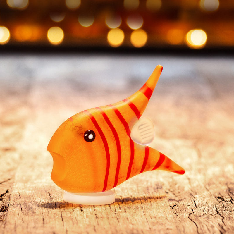 GILLY FISH - Souvenir, Souvenir, [Borowski Art Glass in Asia]