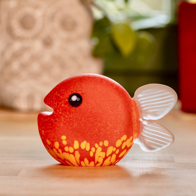KISS FISH - Souvenir, Souvenir, [Borowski Art Glass in Asia]