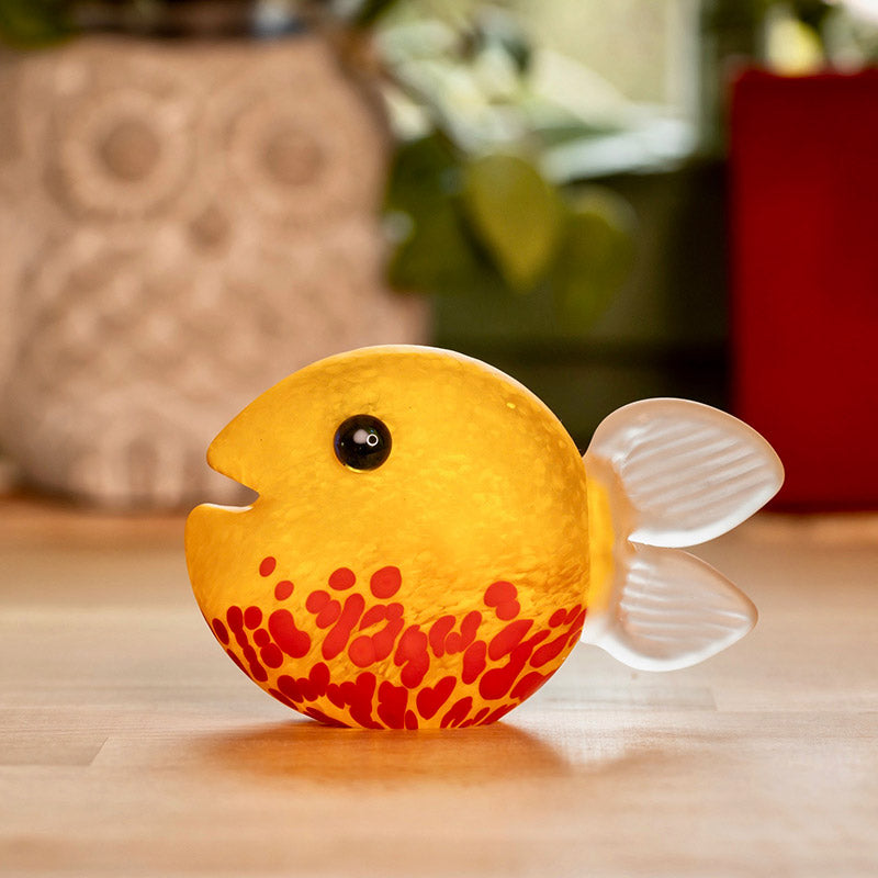 KISS FISH - Souvenir, Souvenir, [Borowski Art Glass in Asia]